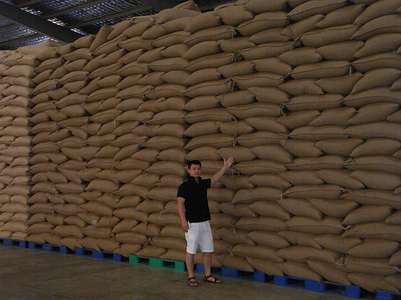 寮國咖啡生豆集中場
